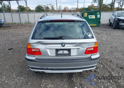 2005 BMW 325It from USA, damaged, VIN WBAEN33405EZ15736